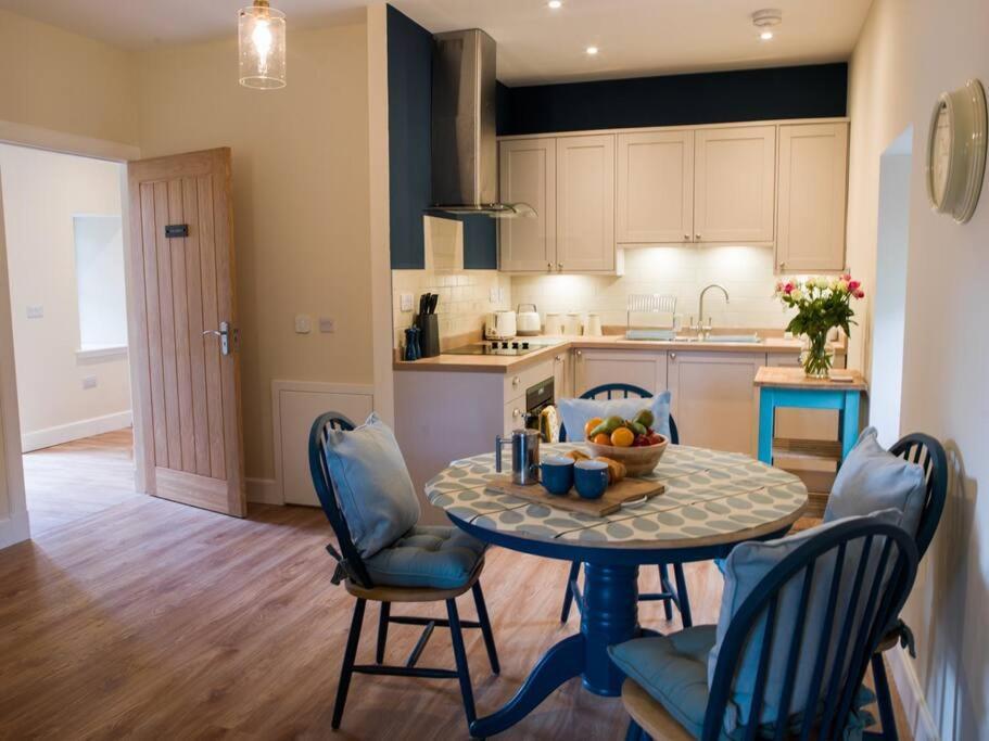 Stunning Edinburgh 1820S Stables Converted Studio エクステリア 写真